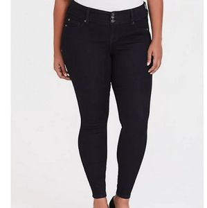 Torrid Dark wash Jeggings